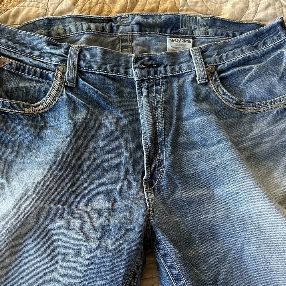 Ariat Men's Relaxed Fit Blue Jeans